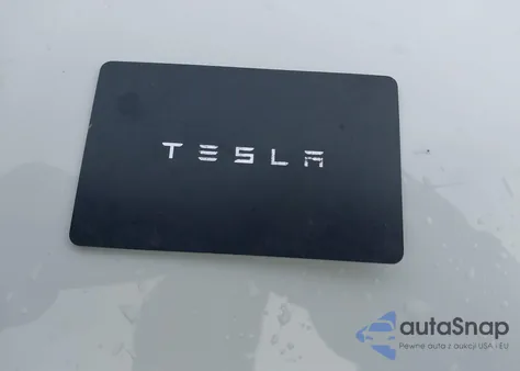 2022 Tesla Model Y Long Range Dual Motor All-Wheel Drive from USA, damaged, VIN 7SAYGDEEXNF322781